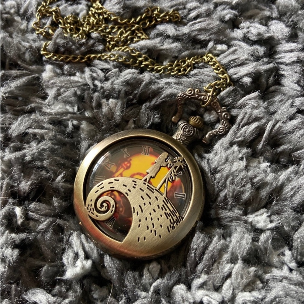 Disney ’s Nightmare Before Christmas NEW watch - Picture 3 of 3